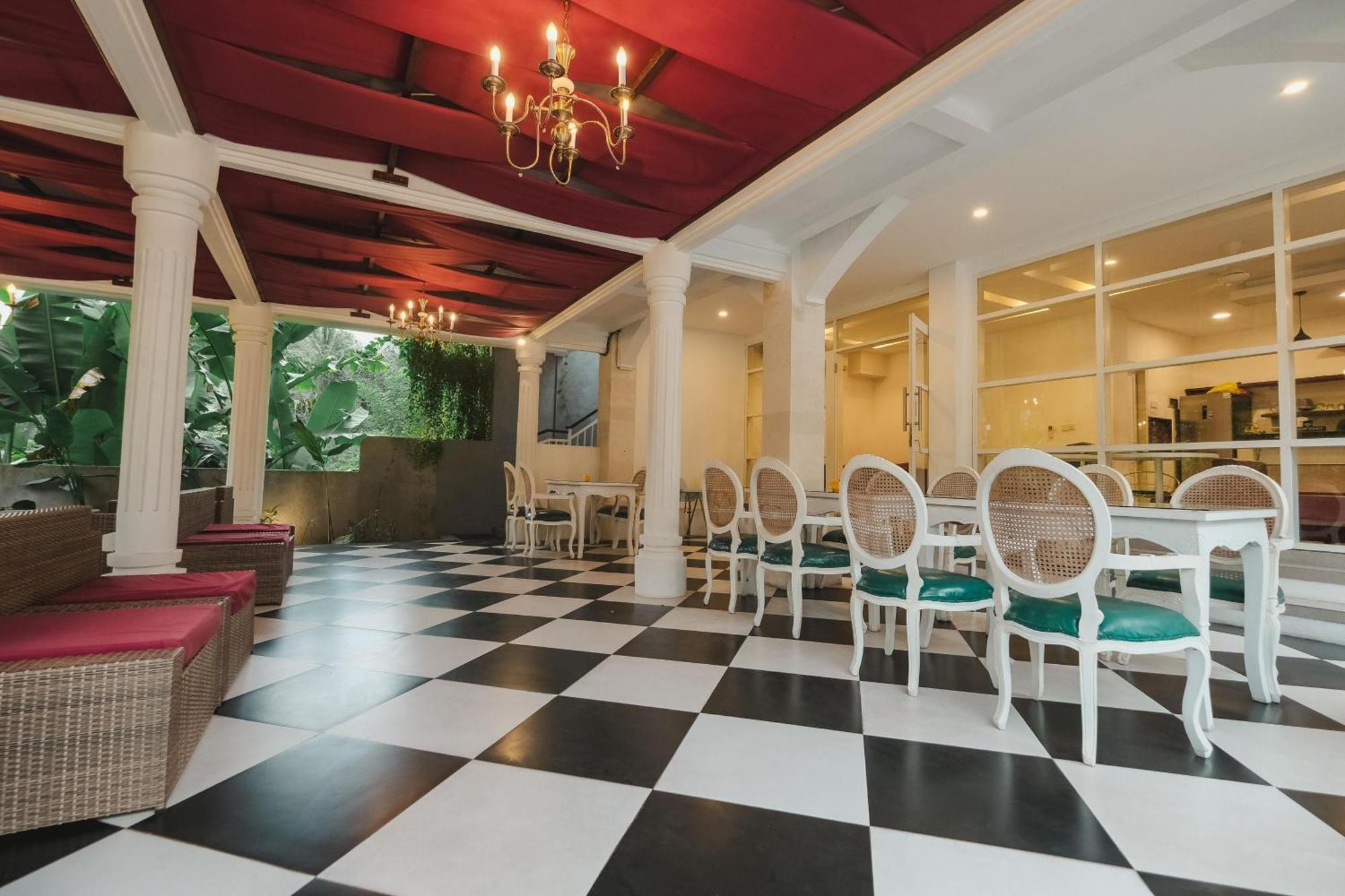 Bed and Breakfast Royal Maharani Payogan Убуд Экстерьер фото
